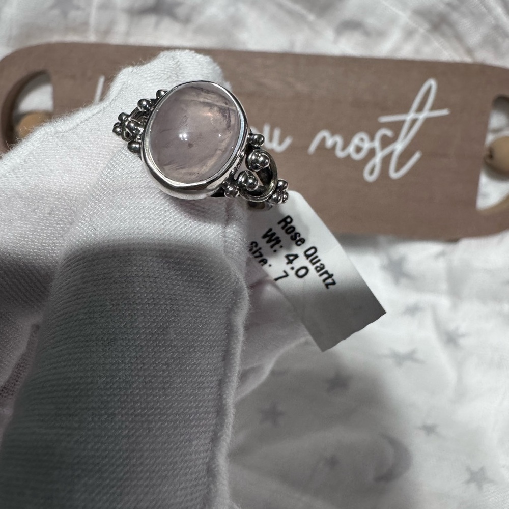 Elegant Silver Rose Quartz Ring